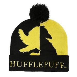 Hufflepuff HP Beanie Harry Potter Hogwarts Universal Studios Winter Warmth Cute